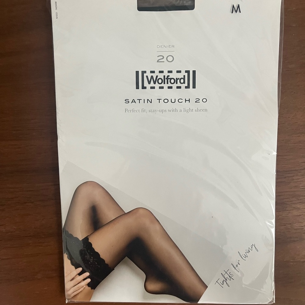 NWT Wolford Satin Touch 20 Tights